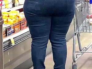 Redbone Big Ass in Black Jeans