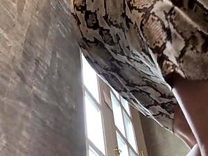 Milf upskirt no panties sexy