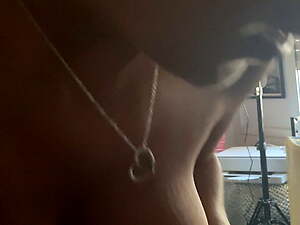 Je suce un client au salon